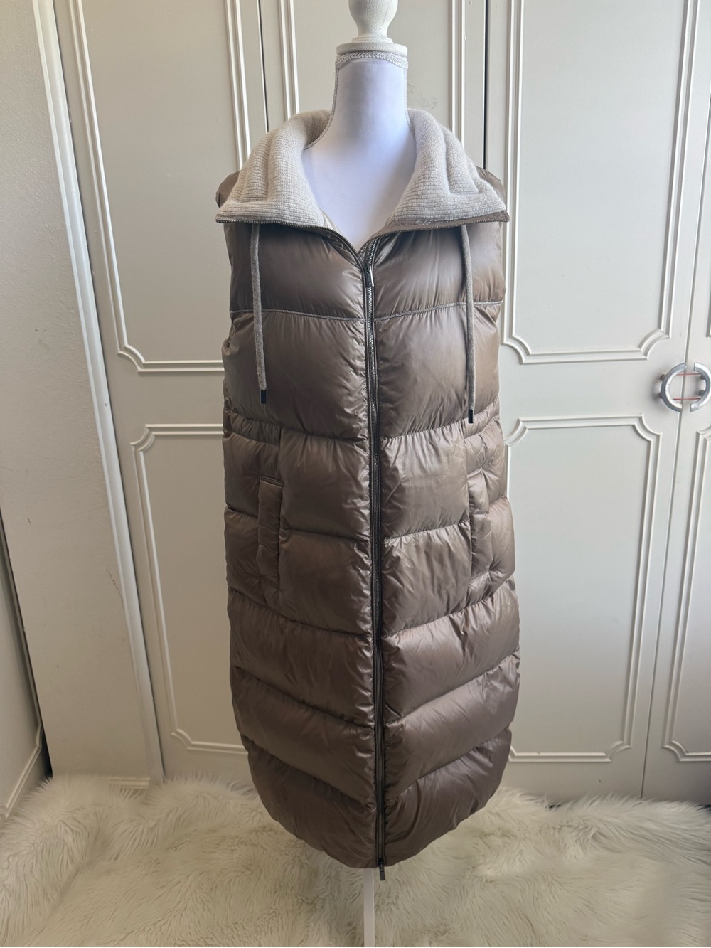 Peserico Italian Designer Down Vest Women’s Quilted Puffer